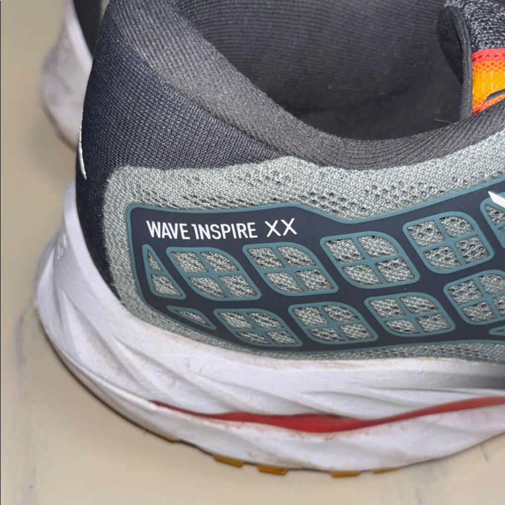 Mizuno Wave Inspire XX Blue Gray and Red Athletic Shoes - Picture 9 of 11